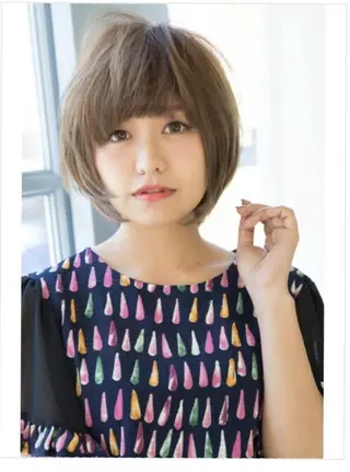 ショート 🇰🇷韓国風艶髪✨ 髪質改善 倉岡しおんのヘアスタイル