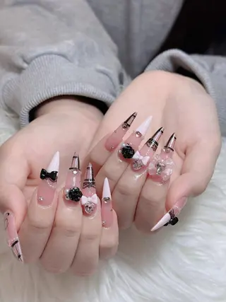 ネイル Lumi Shinokuboのネイルデザイン