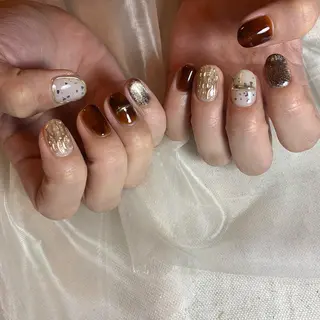 ネイル 里見 麗のネイルデザイン
