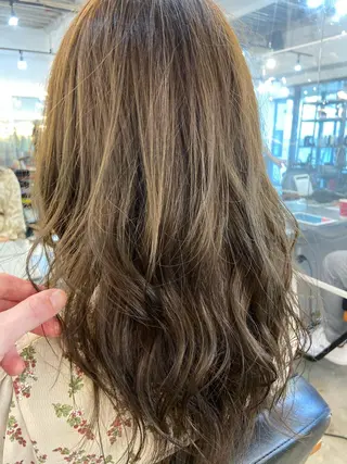 セミロング カラー SAITO YUTAのヘアスタイル