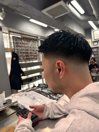 ショート カラー パーマ ヘアアレンジ メンズ キッズ I-CON#blue所属・池袋/FADE /メンズカットのヘアスタイル