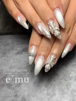ネイル nailsalon e´muのネイルデザイン