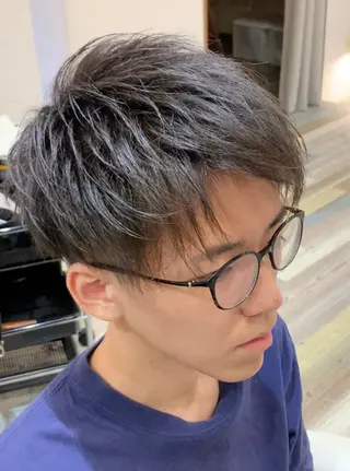 ショート メンズ 【男性専門】岩崎凌 ✂︎楽しい時間を!のヘアスタイル