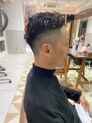 カラー パーマ ヘアアレンジ メンズ メンズパーマの巨匠 鈴木純のヘアスタイル