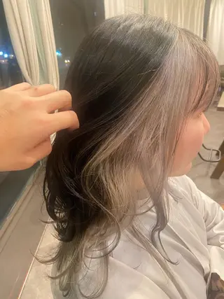ミディアム カラー 艶髪矯正|ダイオウ シュナのヘアスタイル