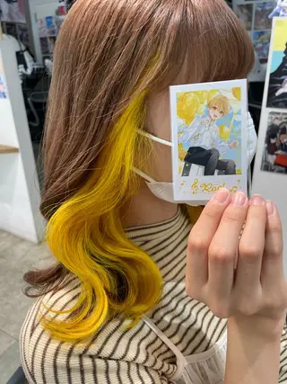 ミディアム カラー インナーカラー 推し ブリーチ 髪質改善のヘアスタイル
