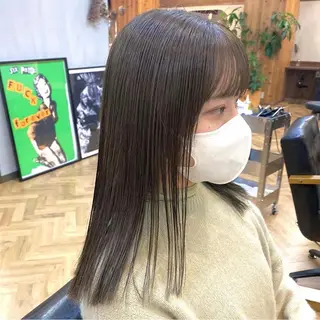 セミロング カラー パーマ ヘアアレンジ メンズ キッズ ネイル マツエク・マツパ アイブロウ 前川 朋香のヘアスタイル