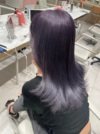 セミロング カラー 🤎小顔レイヤー /ベージュ🤎友香のヘアスタイル