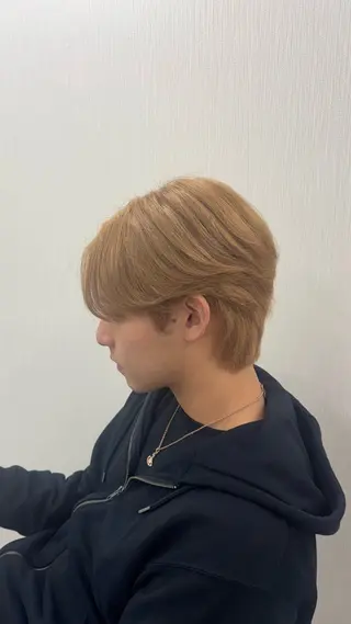 メンズ 艶カラー  髪質改善 🍓苺奈のヘアスタイル