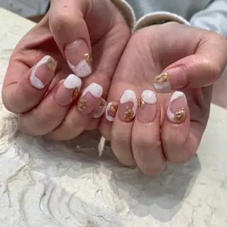 ネイル マキノ ユイのネイルデザイン