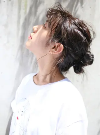 ミディアム ヘアアレンジ 大山 茶子のヘアスタイル