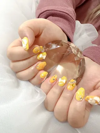 ネイル Cherie🫧 🌿NAOMIのネイルデザイン