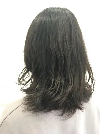 ミディアム パーマ 傷んだ髪をサラサラに 曲がる縮毛矯正◎高岡のヘアスタイル