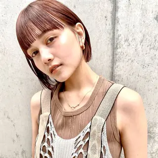 ショート カラー 海外風 ボブ 透明感カラーtowaのヘアスタイル