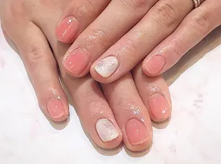ネイル 髙橋 優菜のネイルデザイン