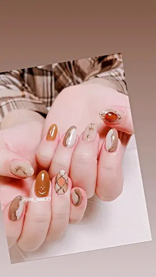 ネイル JINI NAIL所属・ジニ ネイルのネイルデザイン