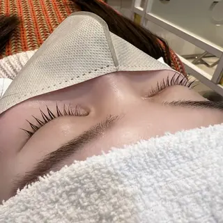 マツエク・マツパ 根岸 愛奈の眉毛・アイブロウイメージ