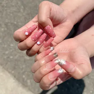 ロング 安藤 紅実のネイルデザイン