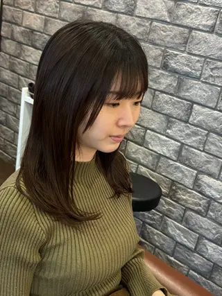 ミディアム 自由が丘/駅近/艶髪 /骨格補正/土屋優希のヘアスタイル