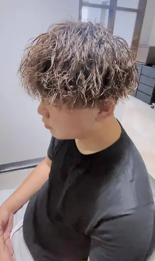 ショート パーマ メンズ メンズ特化🏆 田中滉のヘアスタイル