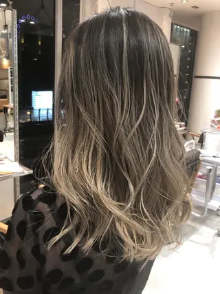 ロング カラー welring hair salonのヘアスタイル