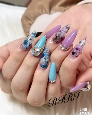 ネイル riri オーナーのネイルデザイン