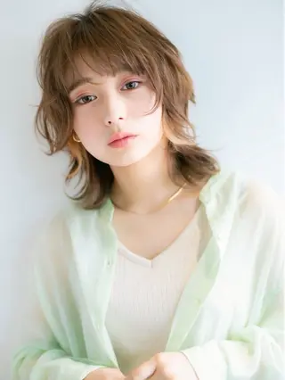 ミディアム 髪質改善 SerA by U-REALMのヘアスタイル