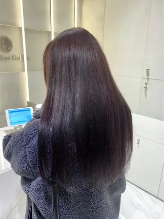 ロング カラー 艶感/ナチュラル 🩵amiのヘアスタイル