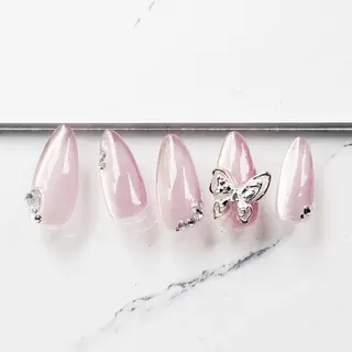 ネイル K. NANAのネイルデザイン