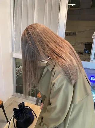 セミロング カラー 八谷 将平のヘアスタイル