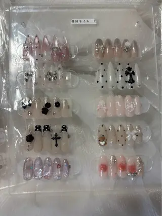 ネイル Zirnail🩶 Miyuuのネイルデザイン
