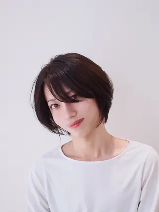 ショート カラー 滝口 瑞季のヘアスタイル
