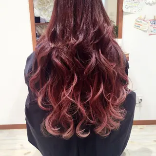 ロング カラー Licola リコラのヘアスタイル