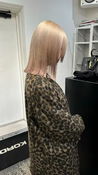 ミディアム カラー ヘアアレンジ 艶ハイトーン/ヘア アレンジAYAKAのヘアスタイル