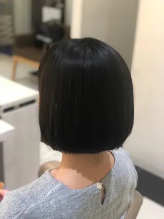 ショート パーマ 安井　昴 💫ブリーチ縮毛矯正のヘアスタイル