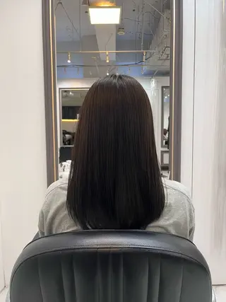 ミディアム カラー Hana🌷/ 透明感/艶髪/表参道のヘアスタイル