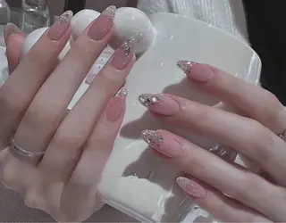 ネイル AKIKO ネイルサロンのネイルデザイン