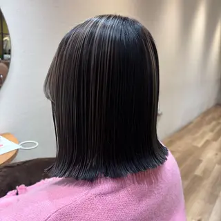 ミディアム 小西 七菜子のヘアスタイル