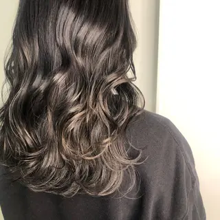 セミロング カラー ヘアアレンジ マツエク・マツパ 透明感カラー🫧ヘア セット🫧松本菜月の眉毛・アイブロウイメージ
