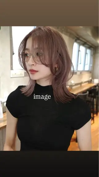 ミディアム rin 🖤〈大宮〉のヘアスタイル
