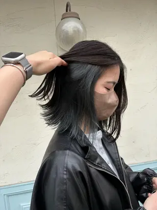 ミディアム カラー 元山 透明感艶カラー 🌻レイヤーカットのヘアスタイル