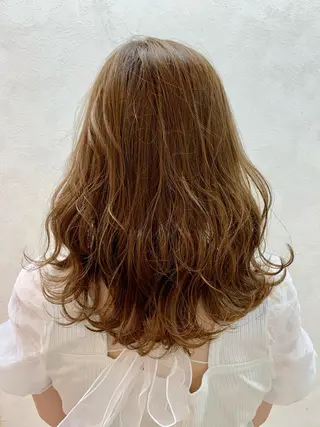 ロング カラー ヘアアレンジ 加藤 遥花のヘアスタイル