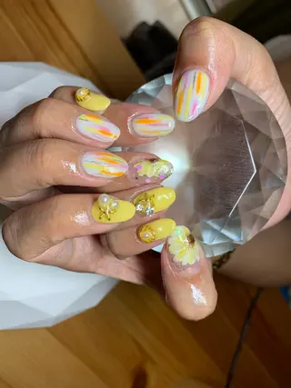 ネイル LAVISH nail salonのネイルデザイン