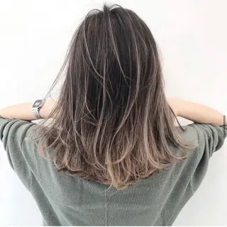 セミロング 谷 健吾のヘアスタイル