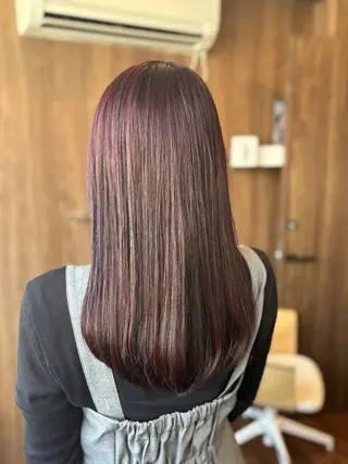 ロング カラー 透明感ブラウン｜ レイヤー｜小寺 葵のヘアスタイル