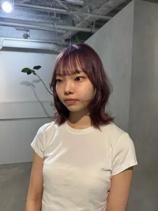 セミロング 新宿/顔周りカット +レイヤー＝しずく♩のヘアスタイル