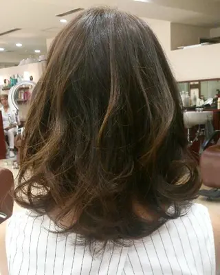 ミディアム パーマ beel 【ベエル】のヘアスタイル