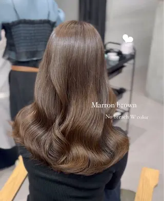 セミロング Mirai/ 艶カラー/暖色カラーのヘアスタイル