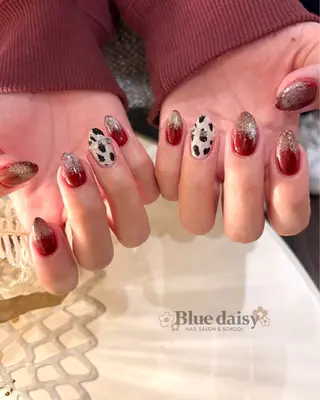 ネイル Blue daisy 栄本店のネイルデザイン