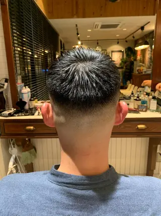 ショート メンズ アルガ ダイキのヘアスタイル